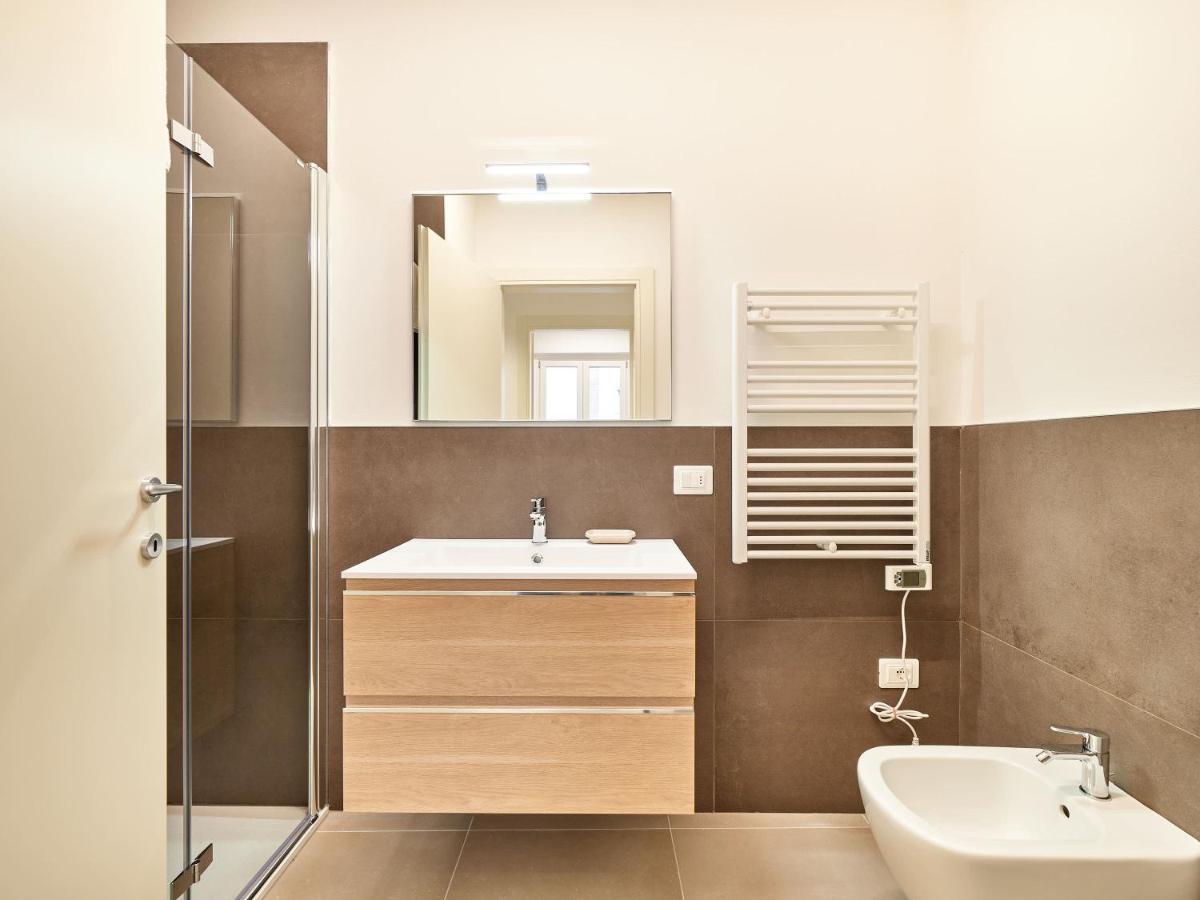Apartmentsarena - Residenza Dei Doganieri - Vérone Extérieur photo